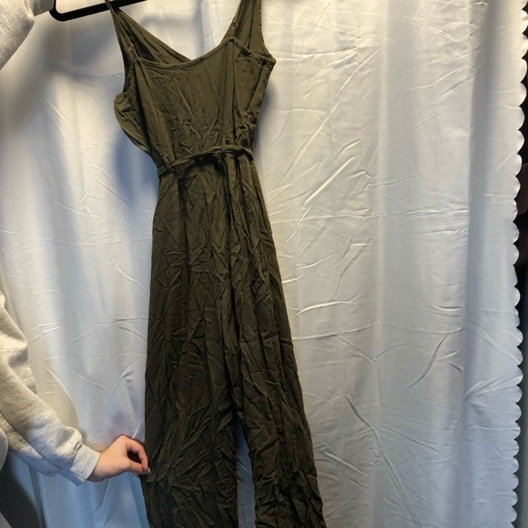 Super cute Romper - Picture 2 of 3